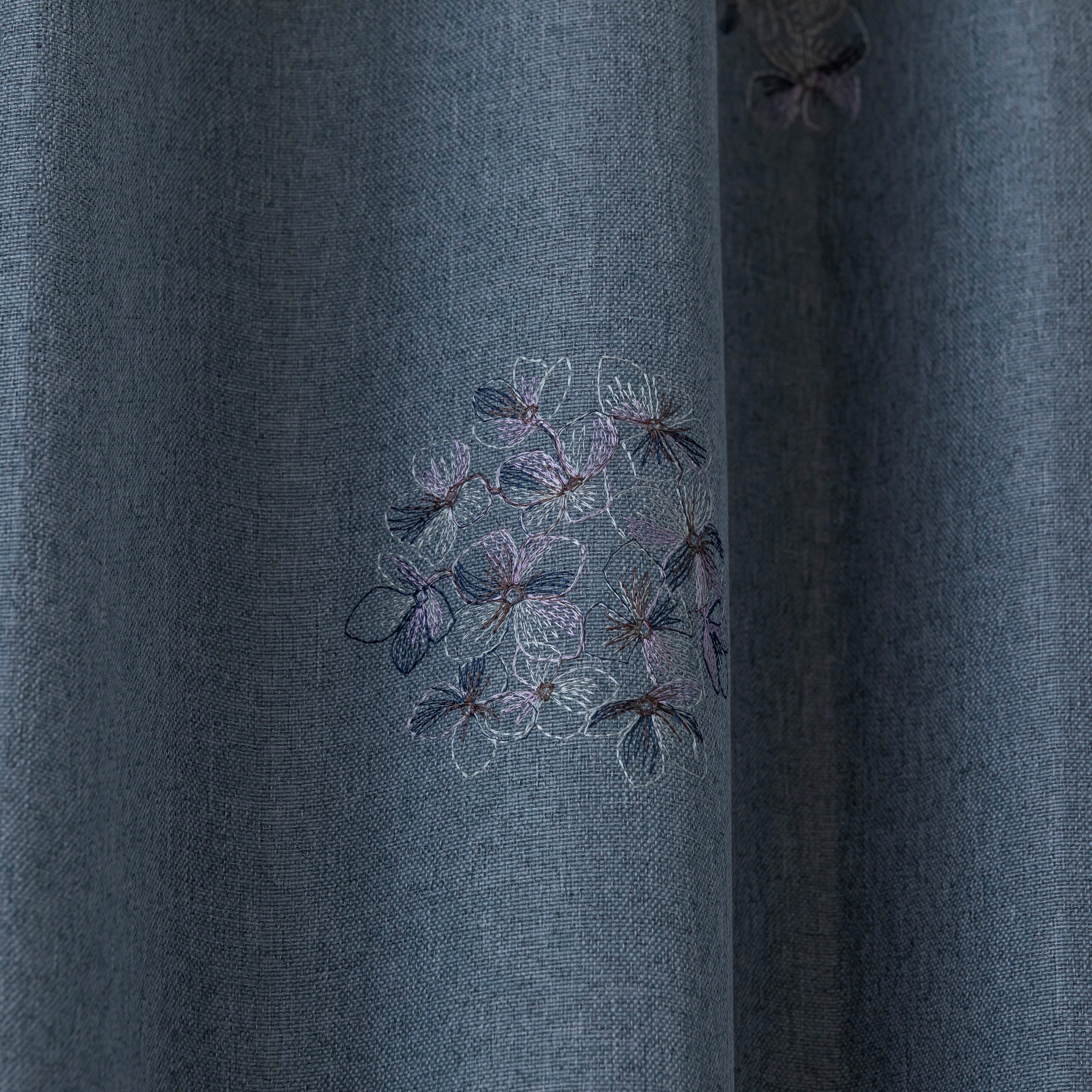 2色】瑞々しい紫陽花の刺繍カーテン | SHOPPING | TateYoko