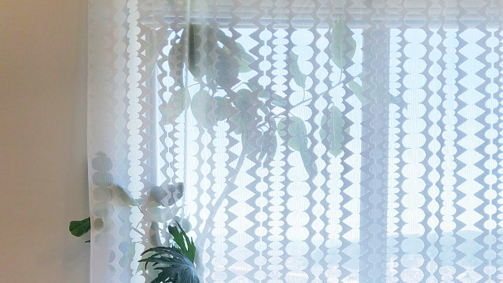 かわいいらしいフォルムの柄 フラットカーテン