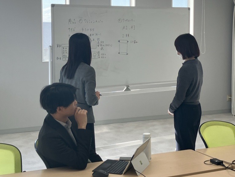 anohi_ウェルカムボード打合せ2-1