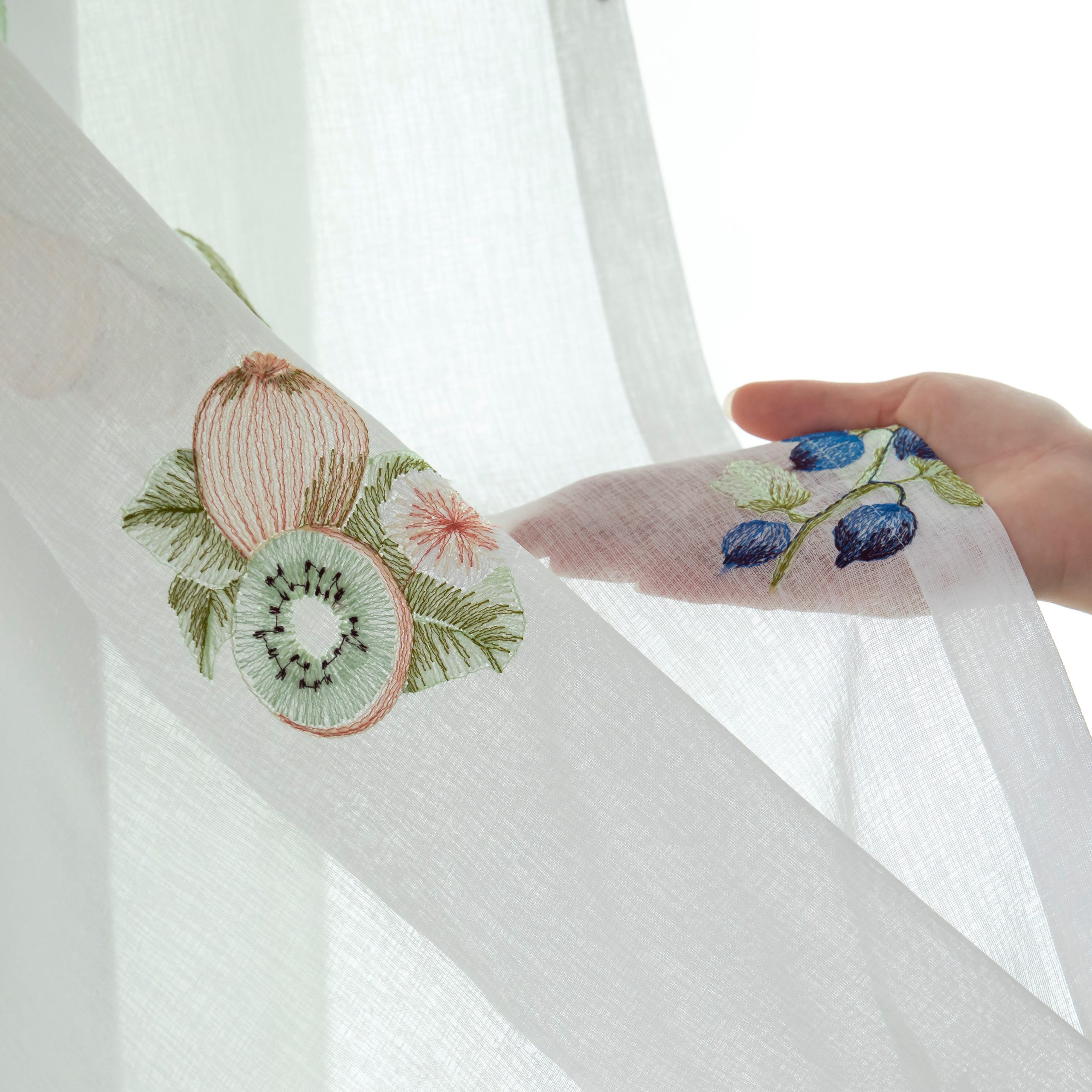 2色】南国の植物＆フルーツ柄9色の刺繍レース | SHOPPING