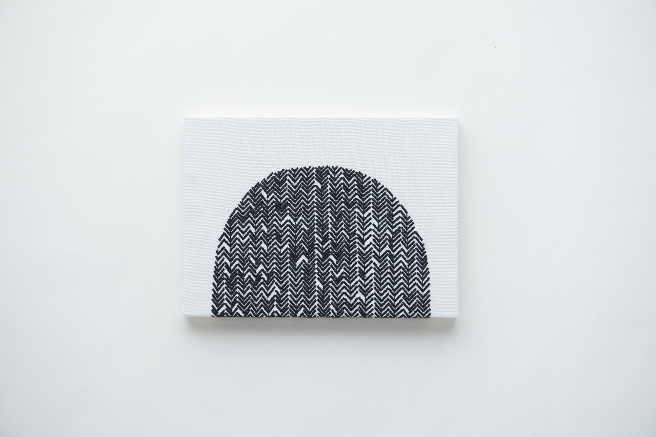 刺繍 アート 一点物 1針1針の躍動感が生む刺繍アートパネル | SHOPPING | TateYoko
